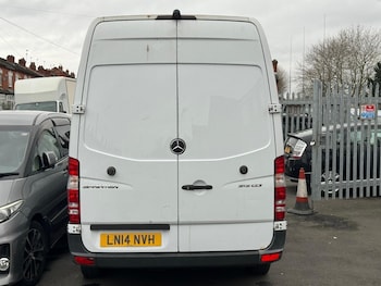 Used Mercedes-Benz Sprinter 2014 for sale - 77249095: Photo