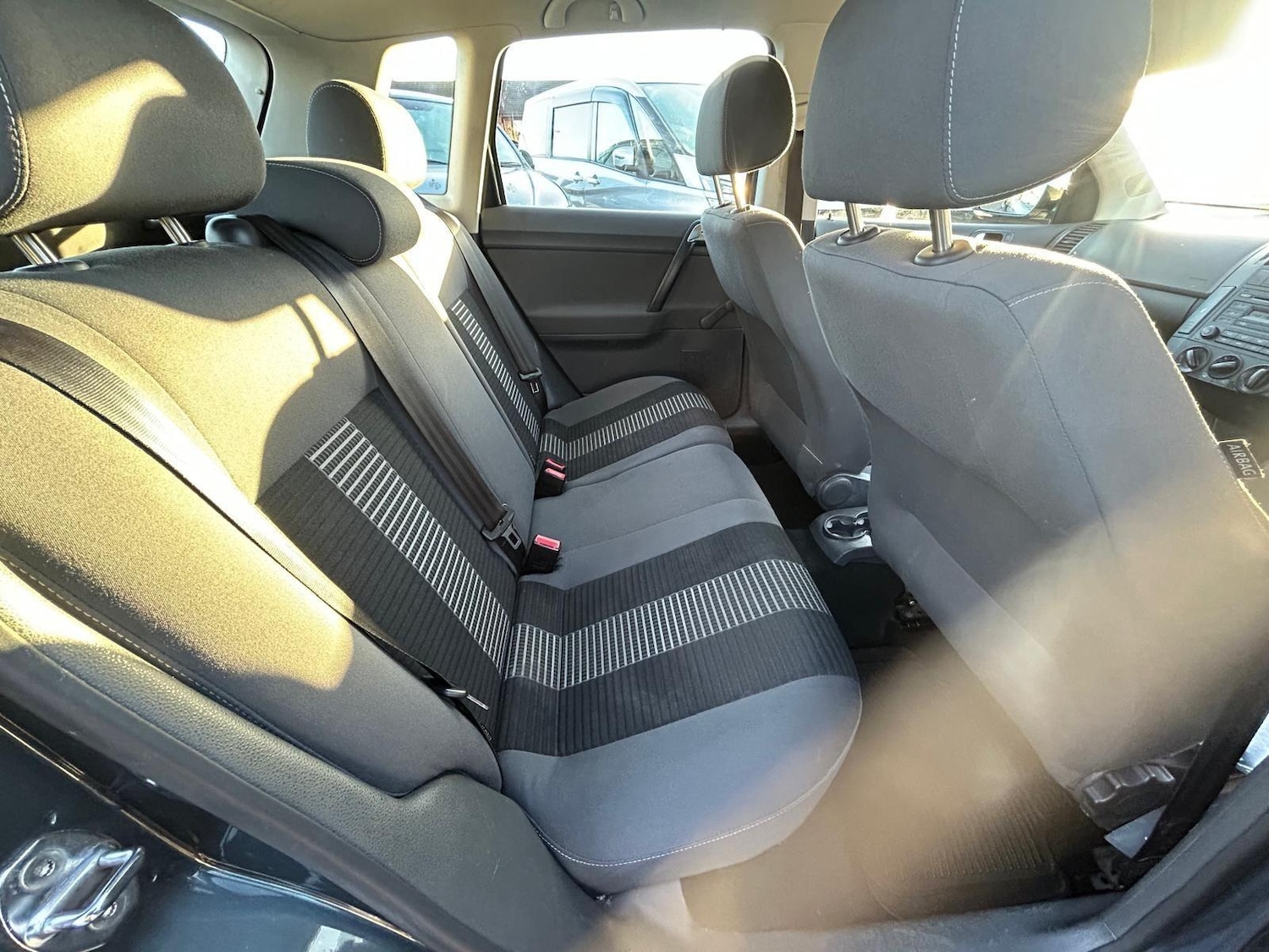 Used Volkswagen Polo 2009 for sale - 77060527: Photo 32