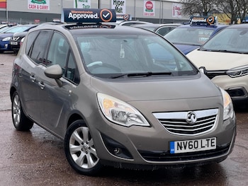 2011 (60) - 1.4T 16V SE 5dr