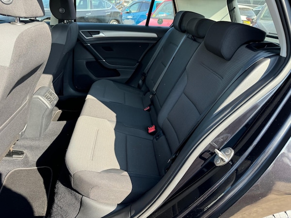 Used Volkswagen Golf 2016 for sale - 74331370: Photo 25