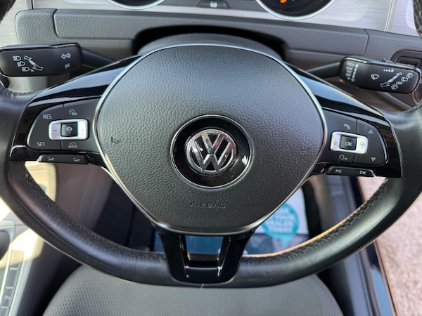 Used Volkswagen Golf 2016 for sale - 74331370: Photo 28