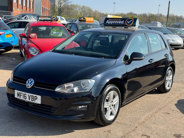 Used Volkswagen Golf 2016 for sale - 74331370: Photo 32