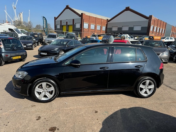 Used Volkswagen Golf 2016 for sale - 74331370: Photo 9