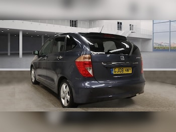 Used Honda FR-V 2008 for sale - 77287328: Photo