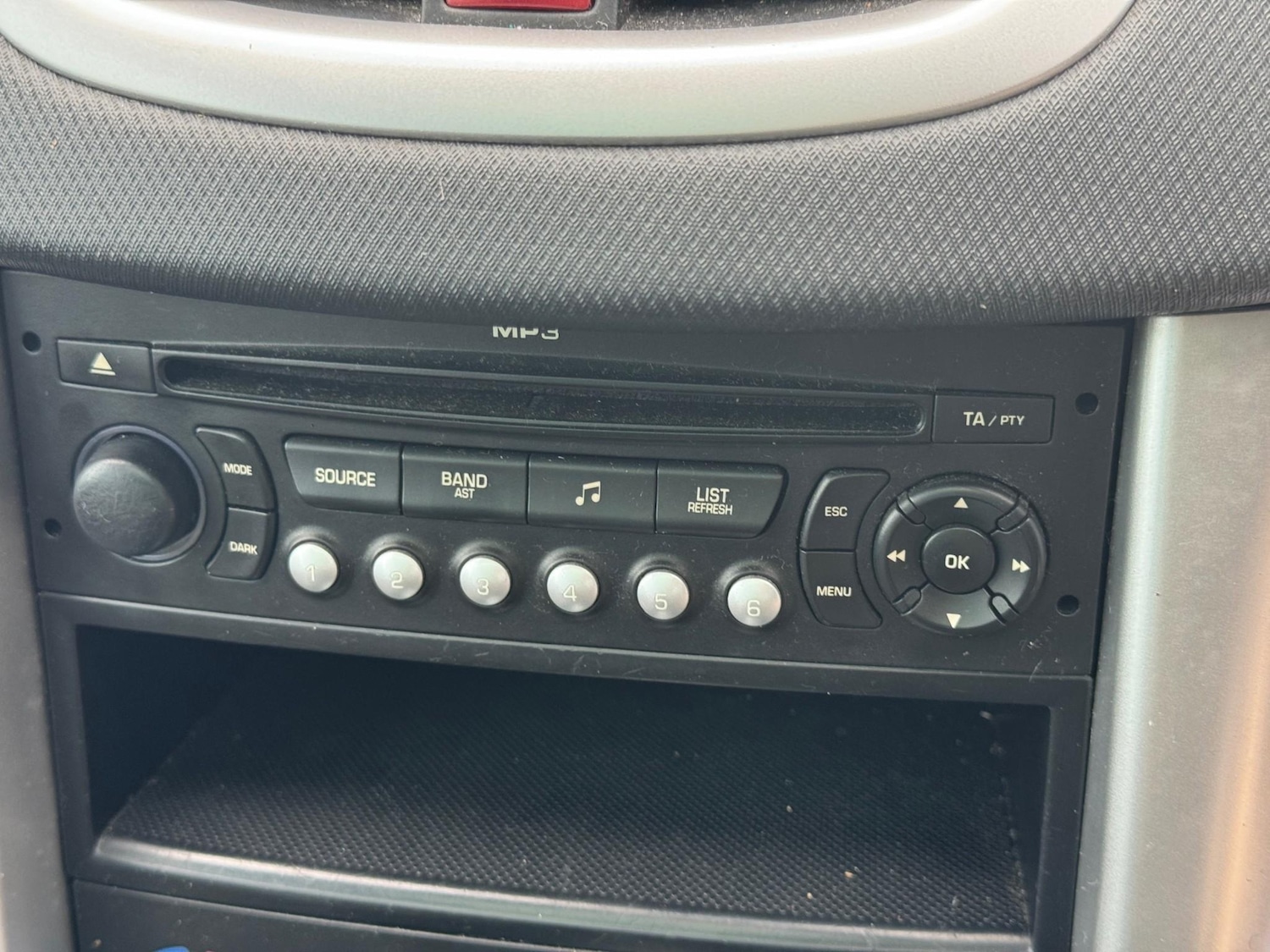 Used Peugeot 207 2009 for sale - 78133953: Photo 11