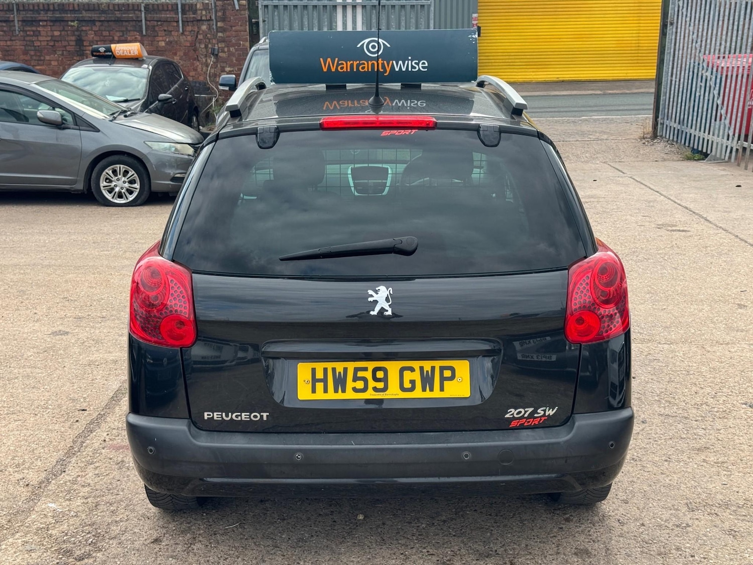 Used Peugeot 207 2009 for sale - 78133953: Photo 15