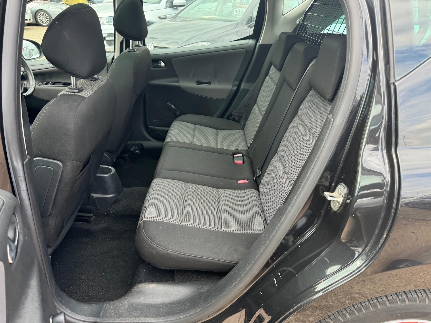 Used Peugeot 207 2009 for sale - 78133953: Photo 23