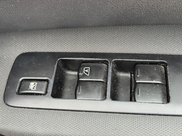 Used Nissan Qashqai+2 2010 for sale - 74959725: Photo 16