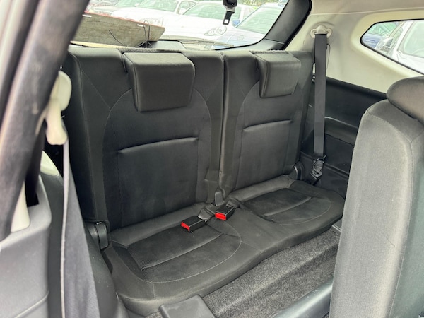 Used Nissan Qashqai+2 2010 for sale - 74959725: Photo 29