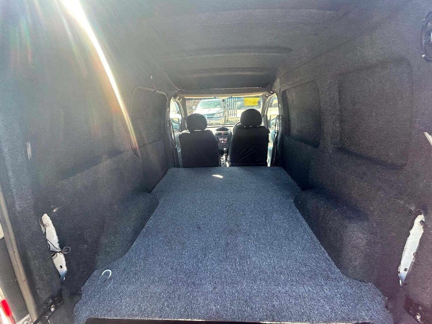 Used Vauxhall Combo 2010 for sale - 76278704: Photo 34