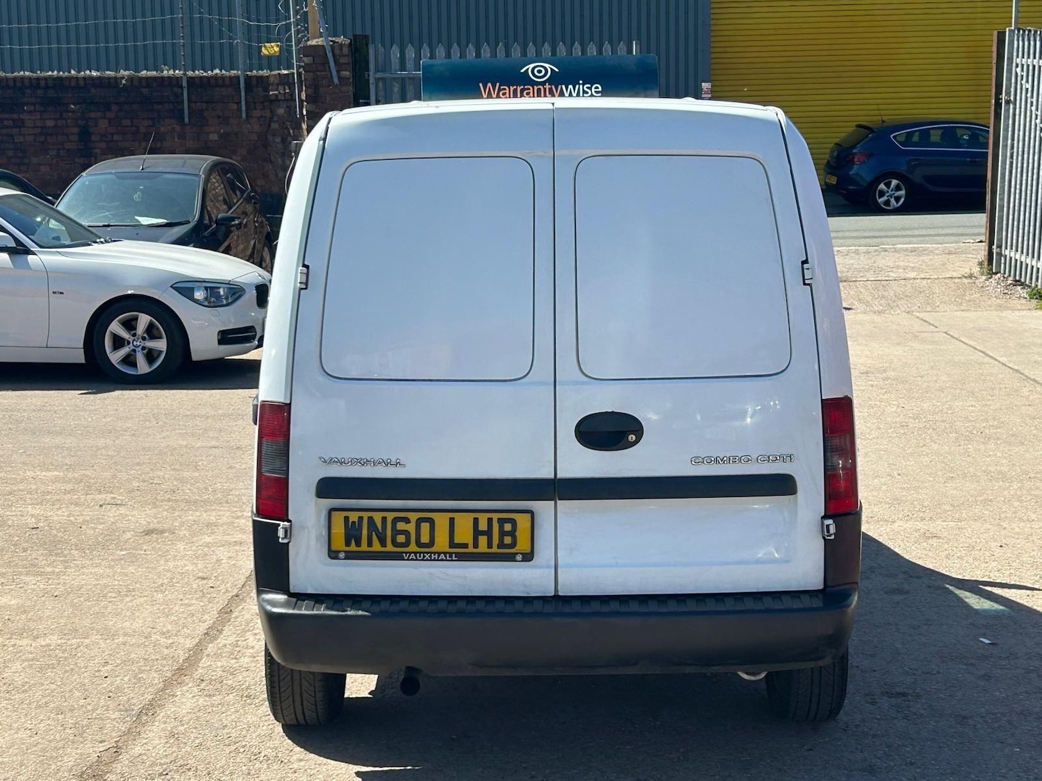 Used Vauxhall Combo 2010 for sale - 76278704: Photo 9
