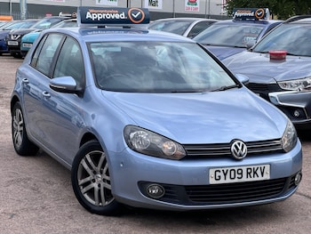 Volkswagen - Golf