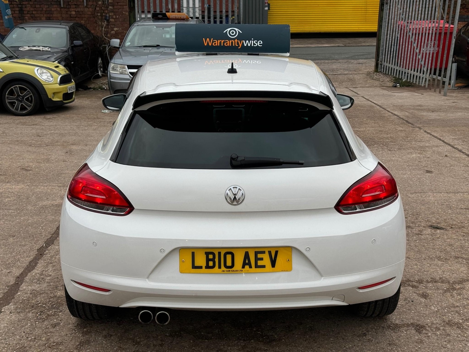 Used Volkswagen Scirocco 2010 for sale - 78225777: Photo 7