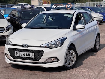 Used Hyundai i20 2016 for sale - 79275391: Photo