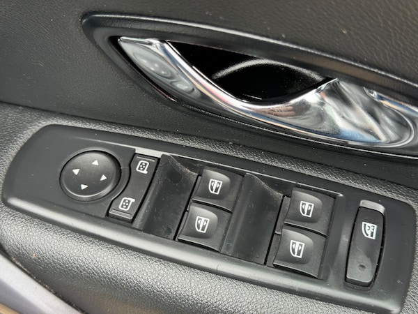 Used Renault Megane 2016 for sale - 74104640: Photo 15