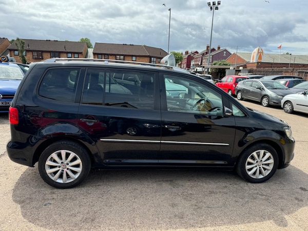 Used Volkswagen Touran 2023 for sale - 74963271: Photo 9
