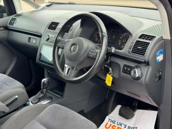Used Volkswagen Touran  for sale - 74755934: Photo