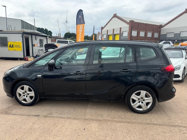 Used Vauxhall Zafira Tourer 2015 for sale - 71860078: Photo 9