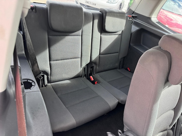 Used Volkswagen Touran 2012 for sale - 74104654: Photo 26