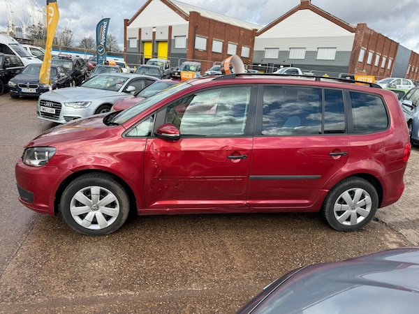 Used Volkswagen Touran 2012 for sale - 74104654: Photo 7