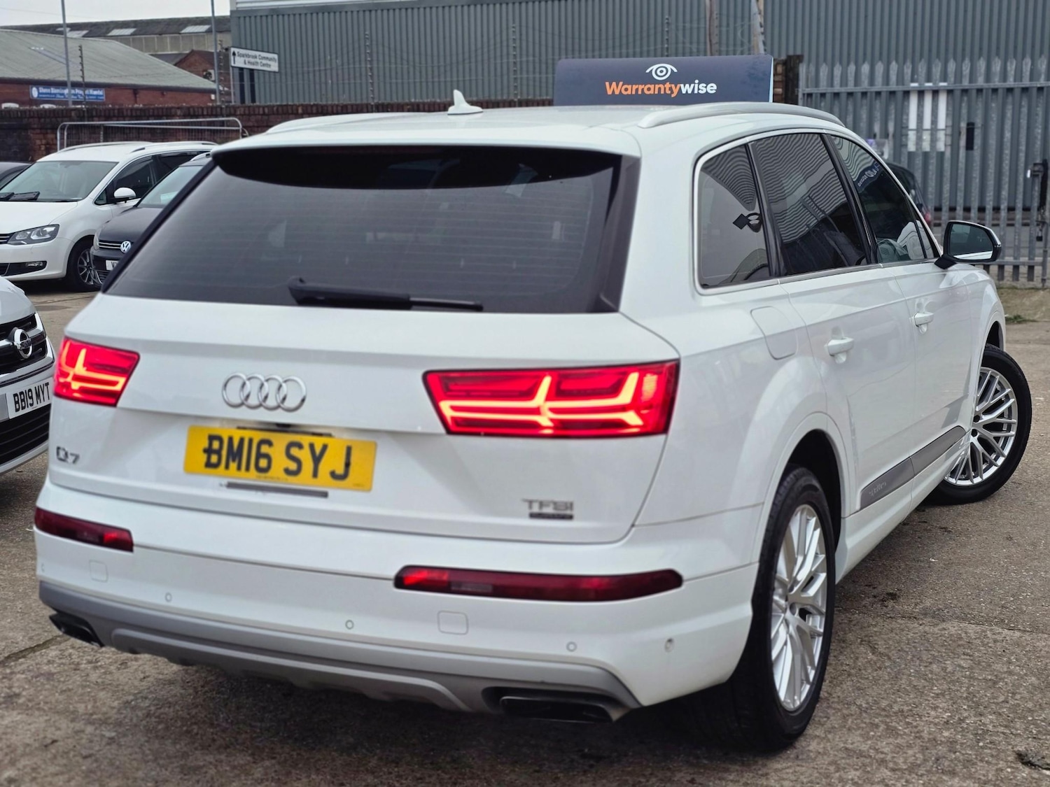 Used Audi Q7 2025 for sale - 77042308: Photo 2