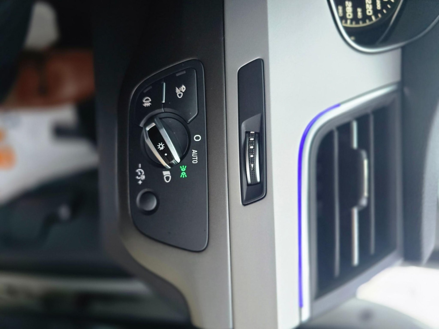 Used Audi Q7 2025 for sale - 77042308: Photo 54