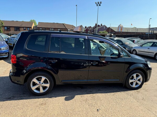 Used Volkswagen Touran 2012 for sale - 74689279: Photo 9