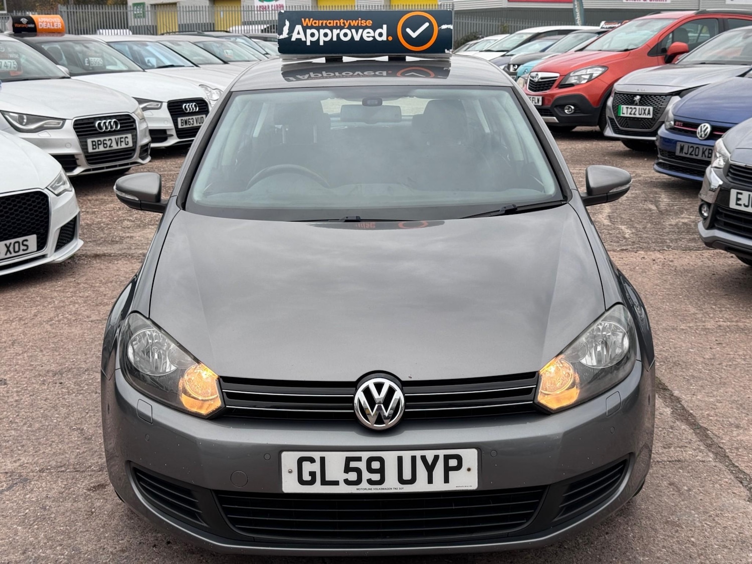 Used Volkswagen Golf 2009 for sale - 76312699: Photo 4