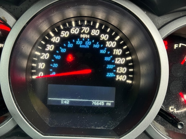 Used Suzuki Grand Vitara 2010 for sale - 73700735: Photo 12