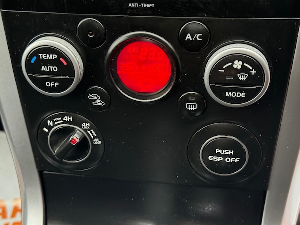 Used Suzuki Grand Vitara 2010 for sale - 73700735: Photo 17
