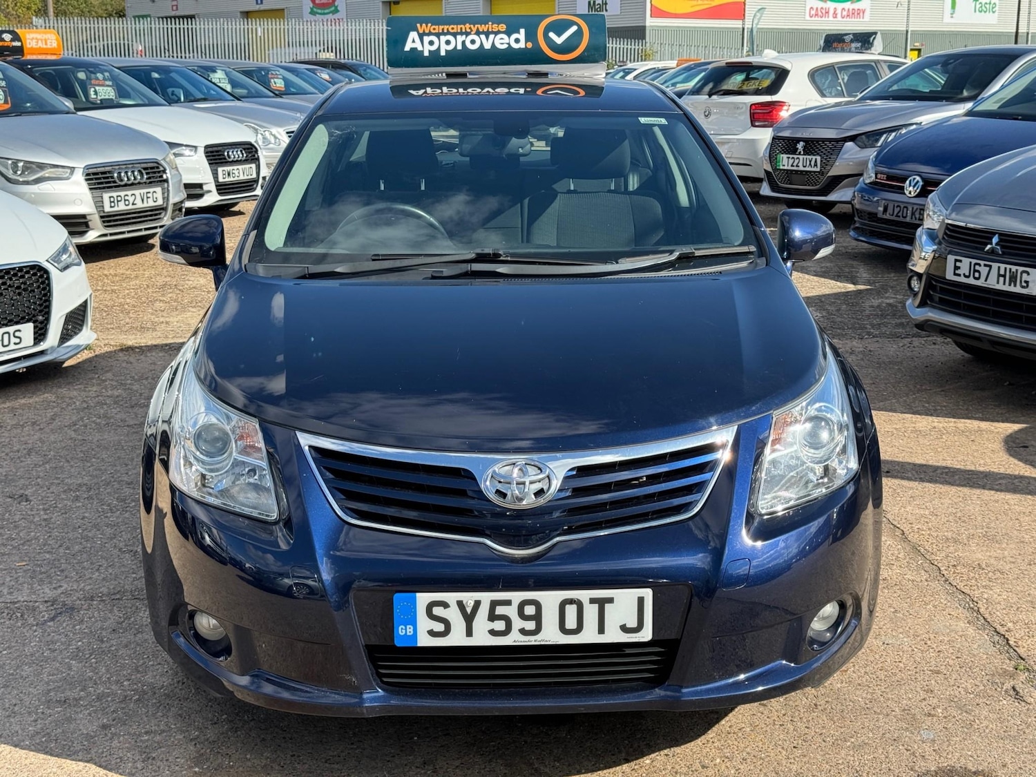 Used Toyota Avensis 2009 for sale - 76092304: Photo 4