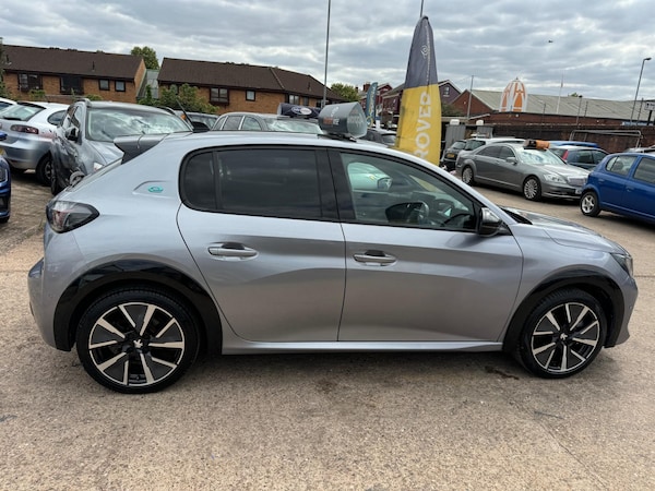 Used Peugeot 208 2022 for sale - 75665670: Photo 7