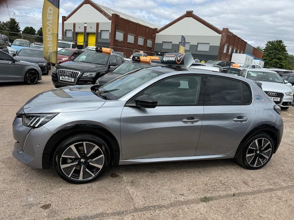 Used Peugeot 208 2022 for sale - 75665670: Photo 9