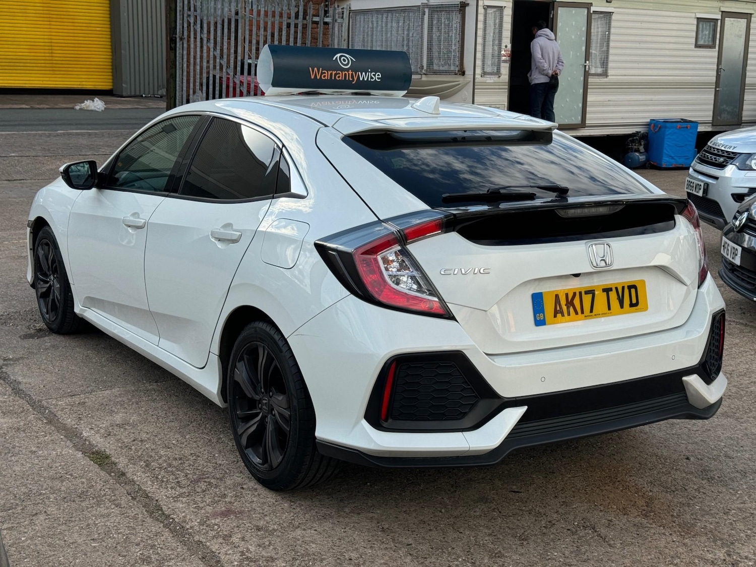 Used Honda Civic 2017 for sale - 77060528: Photo 29