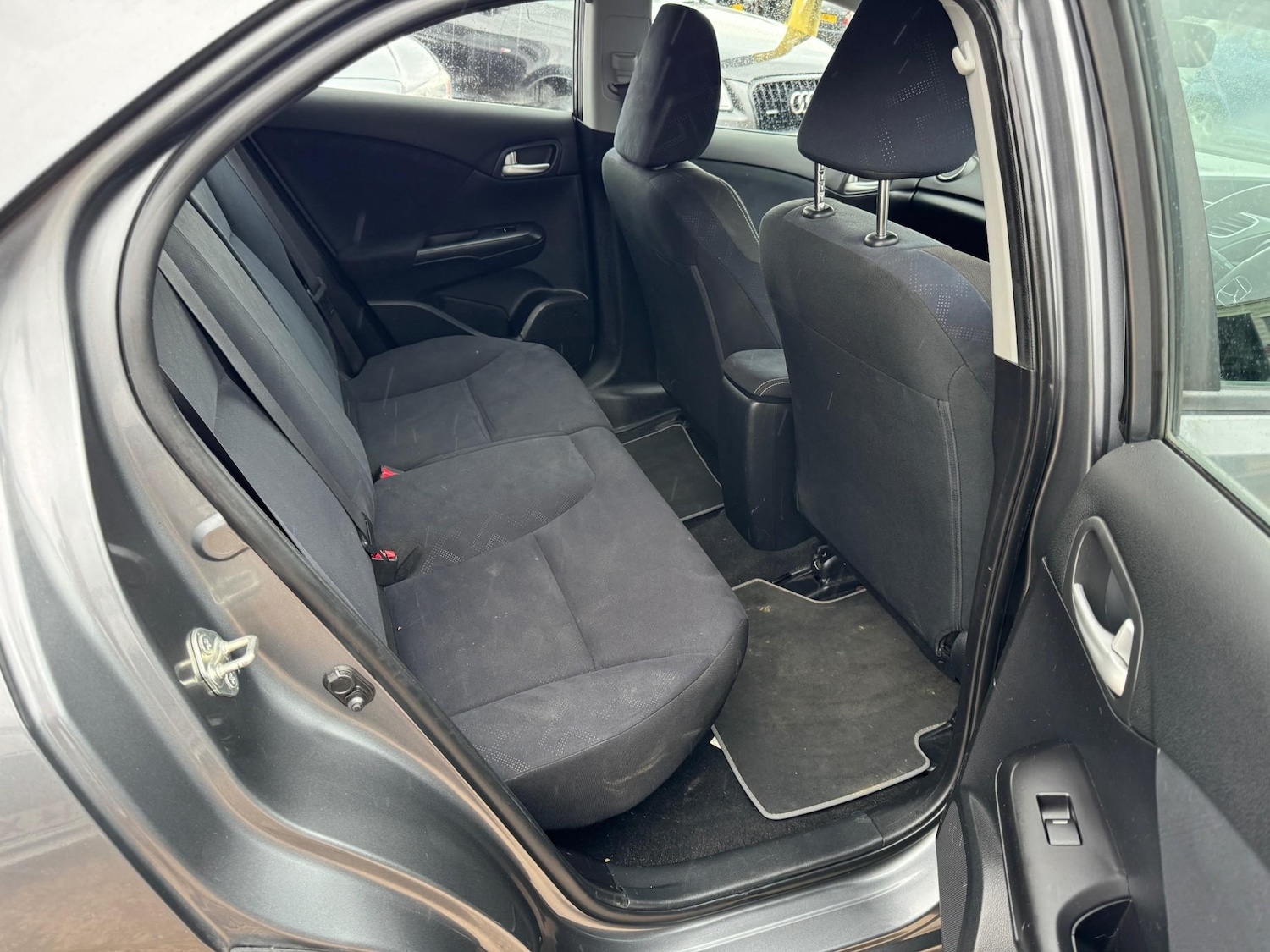 Used Honda Civic 2014 for sale - 76375763: Photo 25