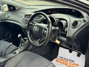 Used Honda Civic 2014 for sale - 76375763: Photo