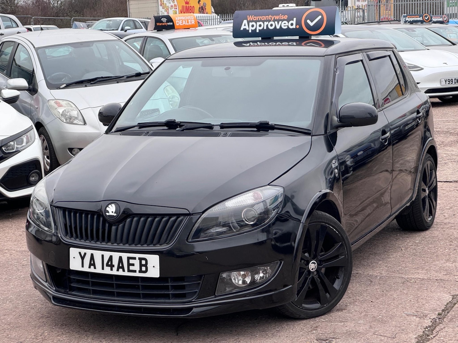 Used Skoda Fabia 2014 for sale - 77064191: Photo 2