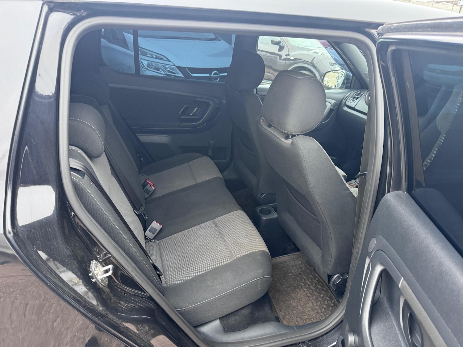 Used Skoda Fabia 2014 for sale - 77064191: Photo 24