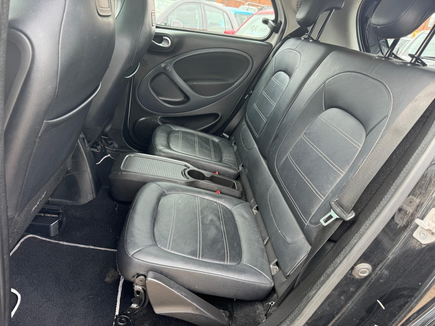 Vehicle 33