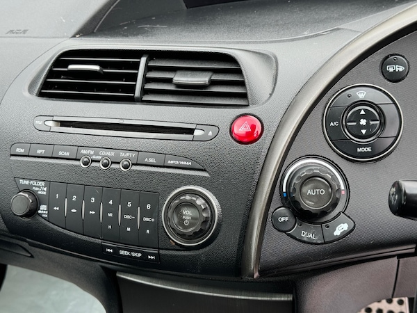 Used Honda Civic 2009 for sale - 76255577: Photo 15