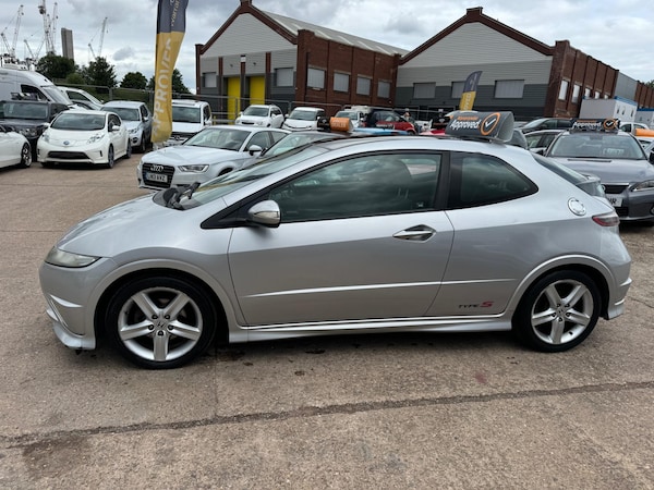 Used Honda Civic 2009 for sale - 76255577: Photo 9