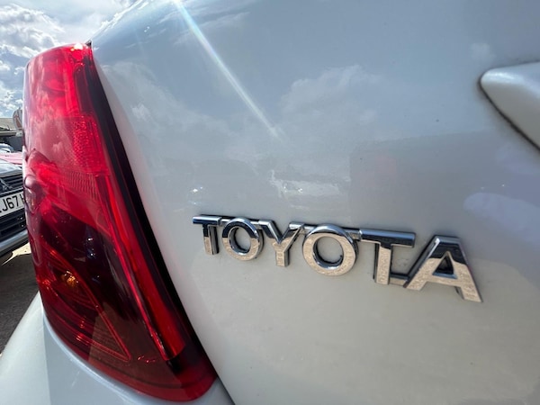 Used Toyota Yaris 2016 for sale - 74428002: Photo 41