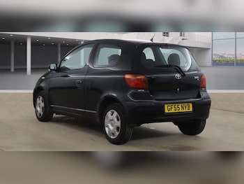 Used Toyota Yaris 2005 for sale - 77079752: Photo