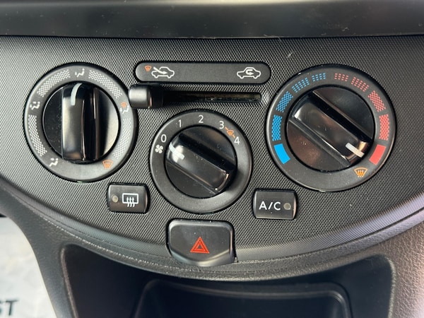 Used Nissan Note 2010 for sale - 75456227: Photo 17