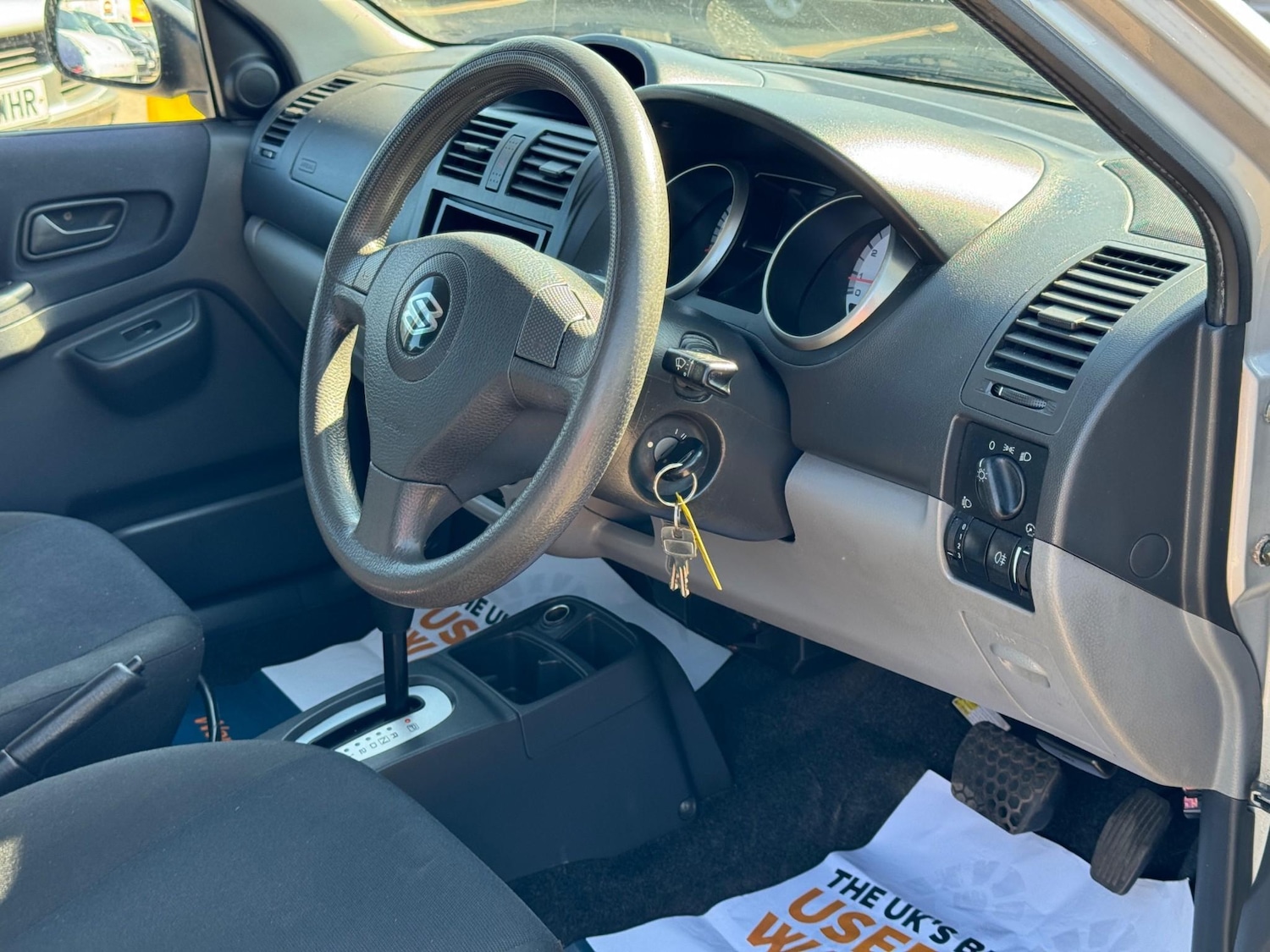 Used Suzuki Ignis 2006 for sale - 76278707: Photo 5