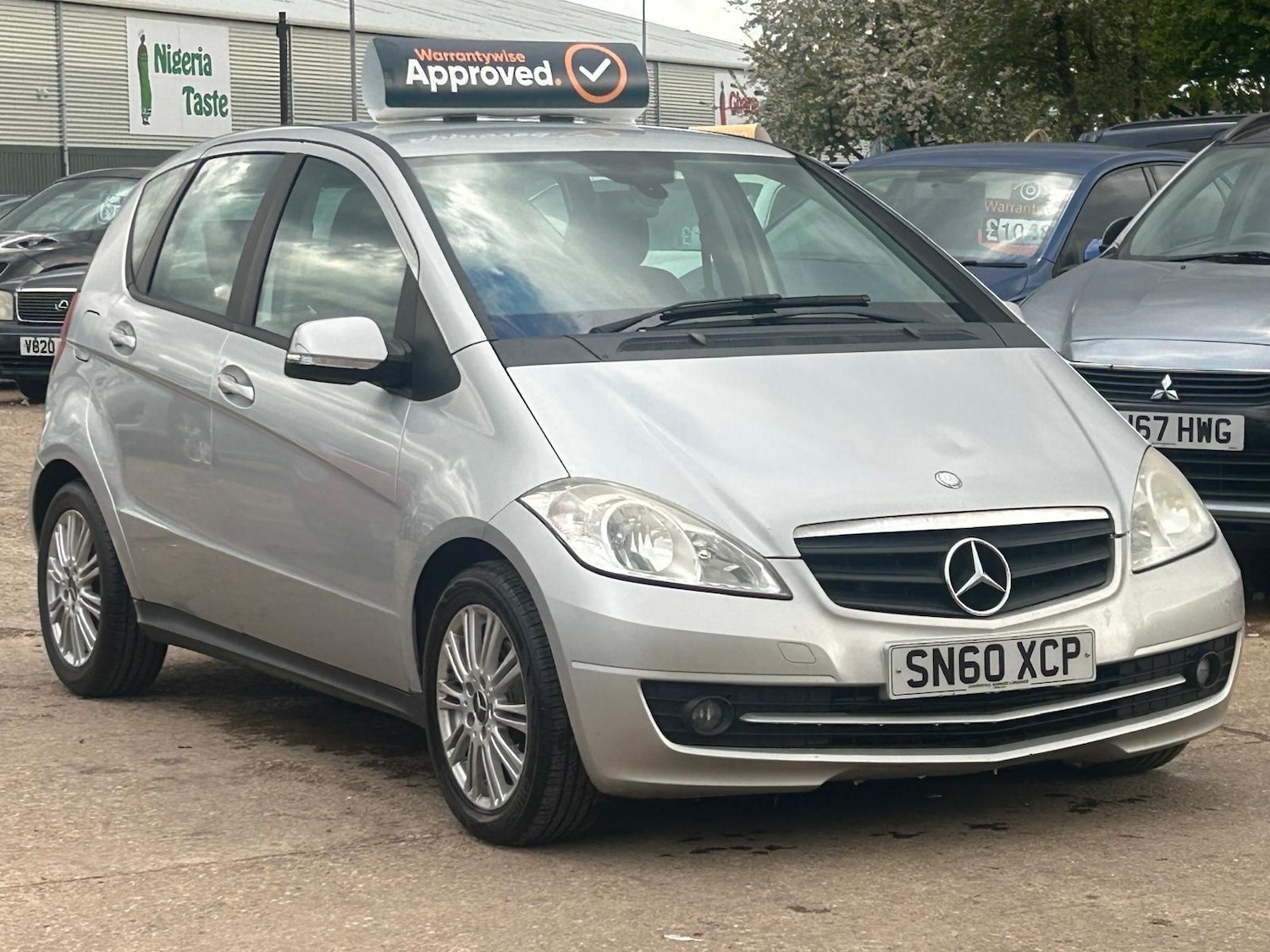 Used Mercedes-Benz A-Class 2010 for sale - 76545740: Photo 16