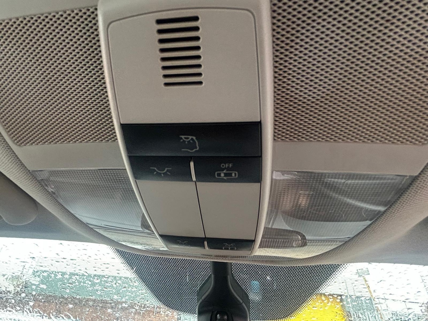 Used Mercedes-Benz A-Class 2010 for sale - 76545740: Photo 28