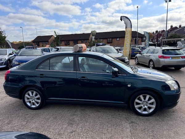 Used Toyota Avensis 2003 for sale - 76222745: Photo 9