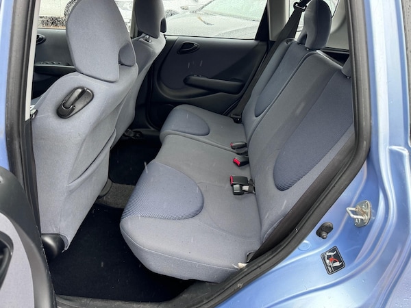 Used Honda Jazz 2004 for sale - 76172821: Photo 19
