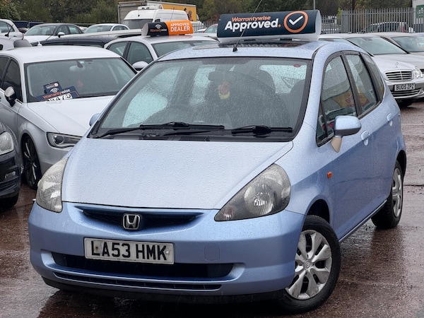 Used Honda Jazz 2004 for sale - 76172821: Photo 2